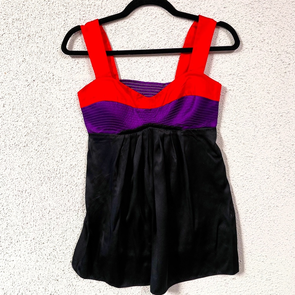 SINGLE color black top  - black, red and purple